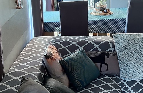 Inzinzac-Lochrist House | Maison Avec vue Panoramique sur le Fleuve et Nombreuses Activités à Proximité