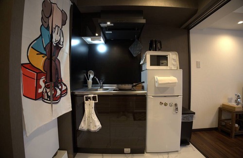 Dotonbori Apartment | Namba/Dotonbori/Shinsaibashi/8 min. walk/Free WIFI/Max 2 people