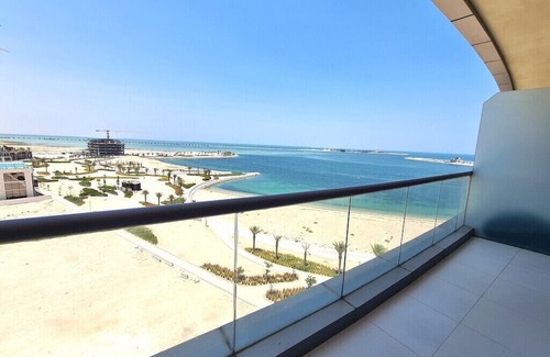 Lusail Apartment | Beachfront 2BHK Apartment With All Facilities
