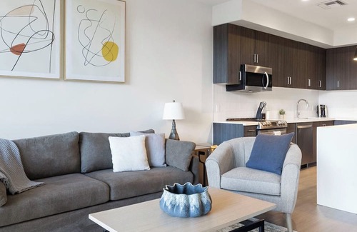 Downtown Tucson Apartment | Barsala l Fully-furnished 1BD in the heart of Tucson