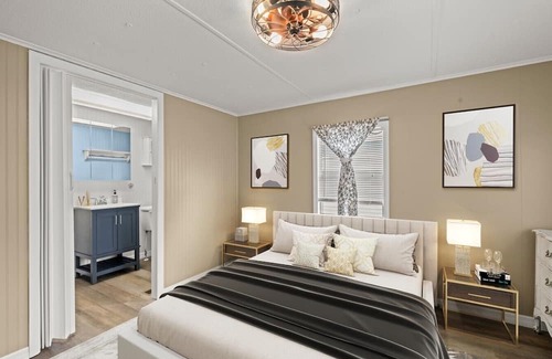 Ridge Manor House | 3 Bed 2 Bath Florida Getaway in Dade City with WiFi, AC, Clubhouse!