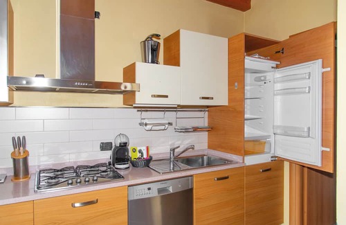 Costa Volpino Apartment | Il tuo Soggiorno a due Passi dal Lago Diseo, Casa Vacanze Renata ti Aspetta