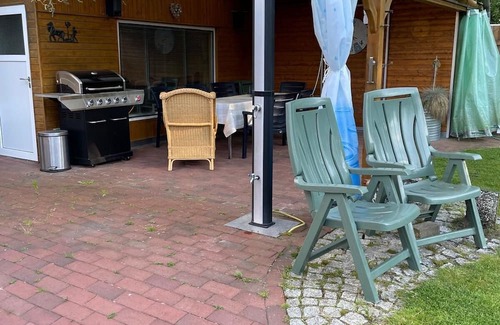 Munster im Heidekreis House | Ferienwohnung mit Eigenem Pool in der Lüneburger Heide