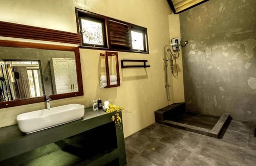 Yattapatha Villa | Cozy villa with 1 bedroom and AC, WiFi in lovely Pitigala