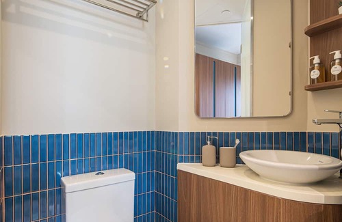 Mong Kok Apartment | Weave Studios - Kowloon West