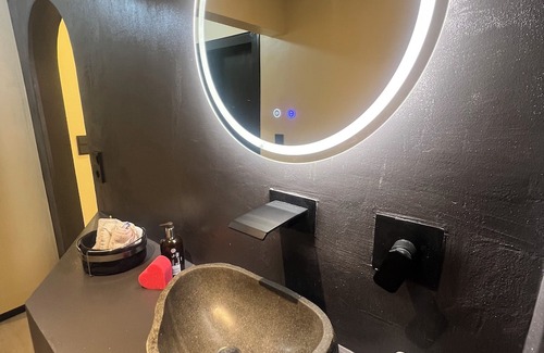 Birkenfeld Apartment | Apartamento en la Selva Negra con Terraza y Jardín Privado