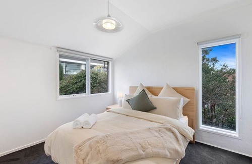 Geelong House | A Home away from home in Geelong