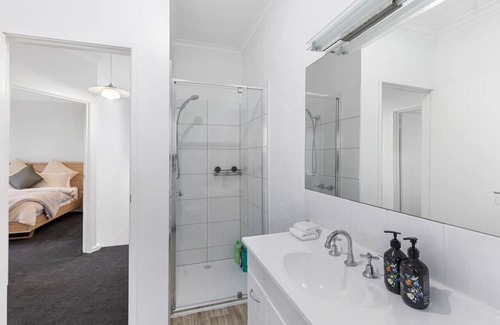 Geelong House | A Home away from home in Geelong