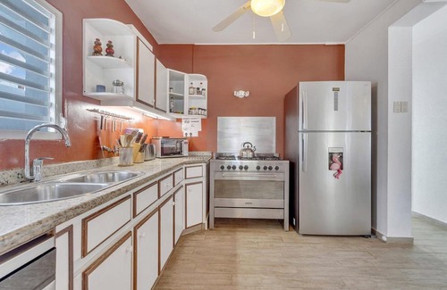 Hato House | Bonaire Sunset Villa - A divers paradise for 2-10 persons.