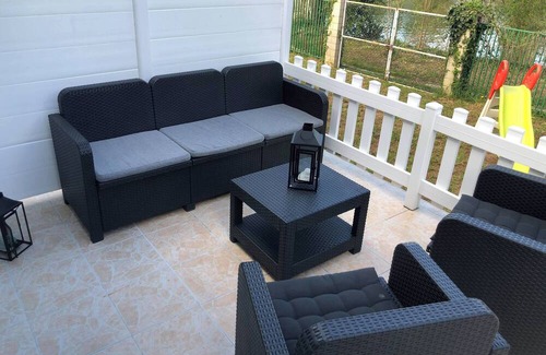 Vaureal House | Near Paris, on the banks of the Oise river