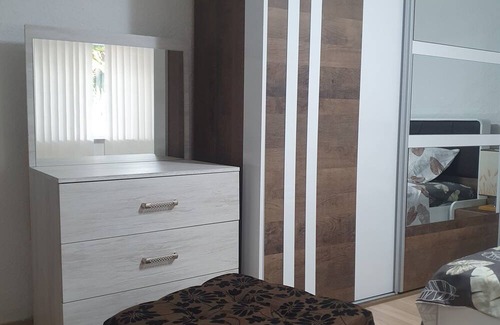 Negotino House | Cozy 2-bedroom apartment with WiFi, AC in enjoyable Negotino