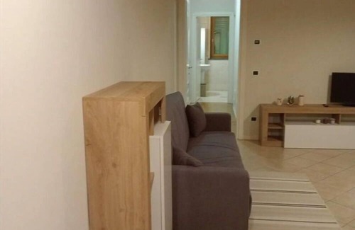 San Donato Apartment | Lovely apartment for 5 guests with WIFI, A/C, TV, balcony and parking