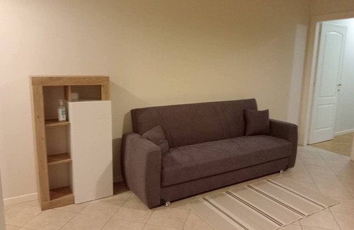 San Donato Apartment | Lovely apartment for 5 guests with WIFI, A/C, TV, balcony and parking
