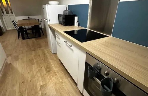 Ruille-en-Champagne Apartment | Homerez - Apt in Ruillé, Parking