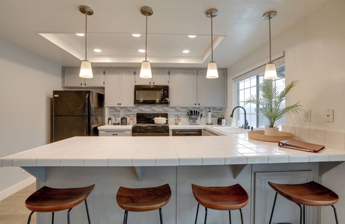 Foothill Farms House | Welcome to Sagebrush Getaway