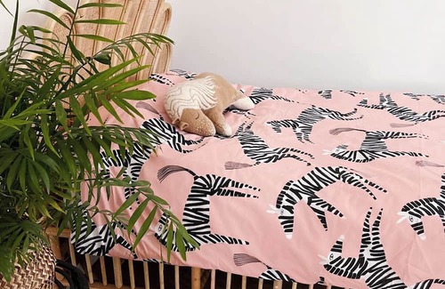 Offham Apartment | Country retreat on South Downs Way. Bring your own horse and pony rides.