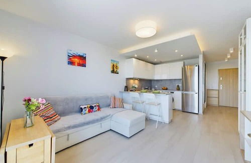 Pogorze Apartment | Apartment With Parking Gdynia by Renters