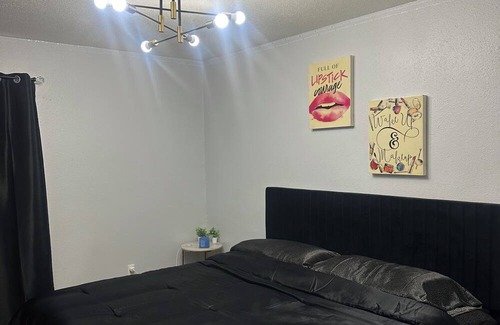 Willow Meadows/Willowbend Area Apartment | beautiful cozy home near NRG.