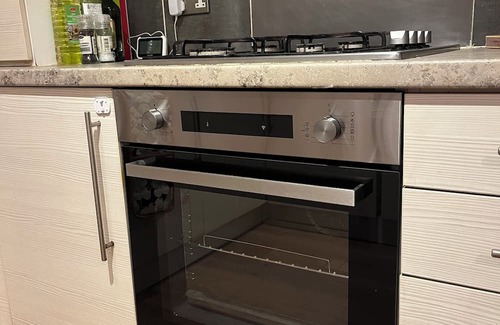 Gorgie Apartment | Modern Edinburgh Apartment, 20 minute walk from the city centre