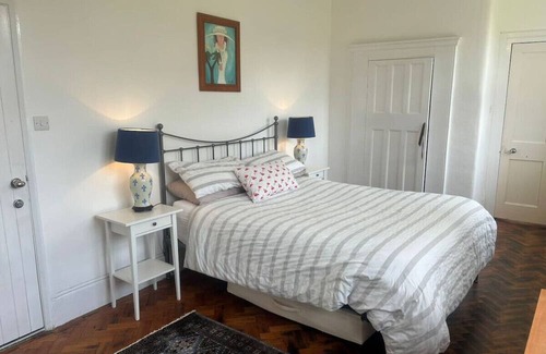 Freefolk House | Old Post Cottage Annex