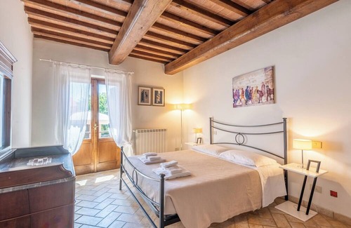Sovicille Other | Farmhouse 'Podere Il Moro' with Private Pool, Wi-Fi and Air Conditioning