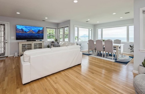 Miller Place House | Waterfront Escape with Private Beach