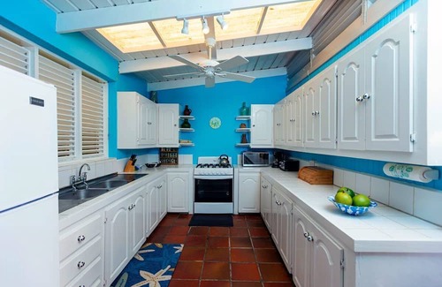 Saline Point Villa | Ultra Modern Villa with 6 Bedrooms