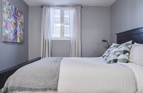 Eau Claire Apartment | Stylish Downtown Condo with Wifi and Parking