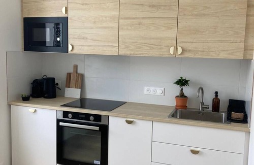 Saint-Pierre Apartment | T1bis Cocooning au Calme Proche de Toutes les Commodités