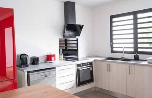 Manapany-les-Bains House | Villa Ti Sable Plage 14 Personnes