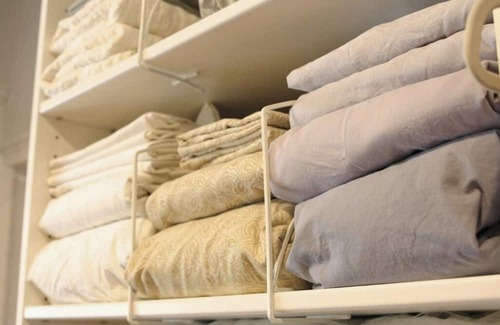 National City House | Modern 3-BR 3-Bath Home w Balcony Views, 2-car Parking, Near Beach & Gaslamp