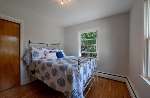 Wallingford Center House | Wonderful 3 BR Home w/ Indoor Fireplace near CT Historical Places