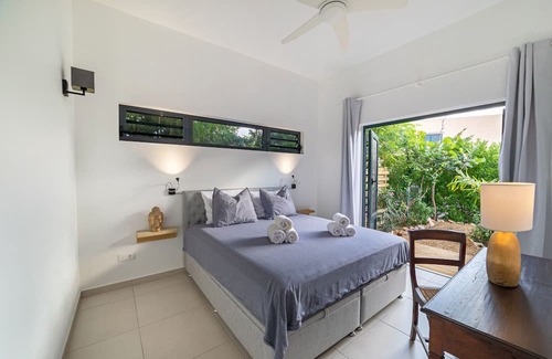 Kralendijk House | Cute hideaway with private pool & garden. Close to nature & beaches.