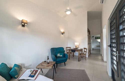 Kralendijk House | Cute hideaway with private pool & garden. Close to nature & beaches.