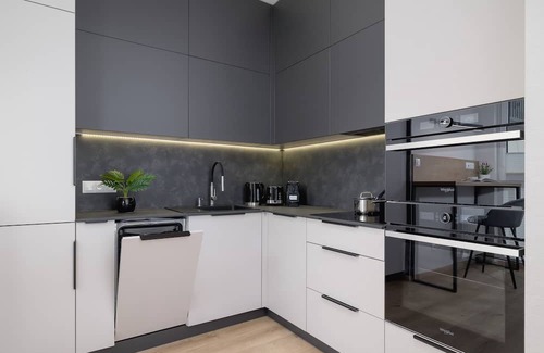 Pradnik Czerwony Apartment | Bright Apartment Kraków by Renters