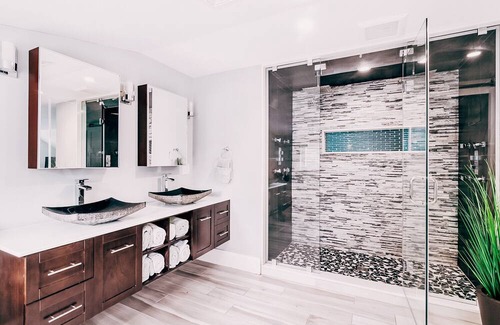 Minot House | Family-friendly escape just a short walk from pristine beach, close to Cape Cod!