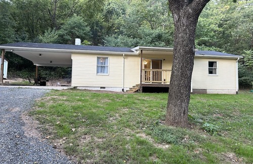 Cabins House | Secluded home in Cabins