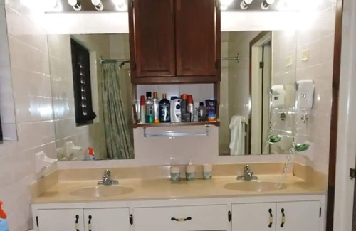 Salem Villa | Amazing Villa Tropicasa