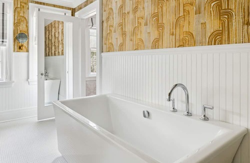 Pinehurst House | Thistle Dhu @ The Historic Barber Mansion for the US Open, and more
