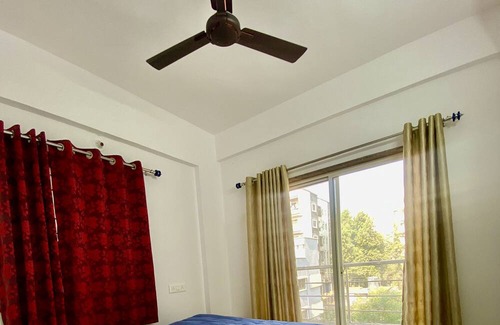 Pune Apartment | 2 BHK Apartment in Pune. Pet Friendly!