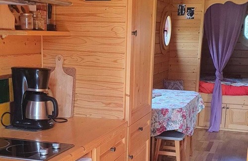 Sedeilhac House | Homerez - Beautiful bungalow for 4 ppl. with terrace at Sédeilhac