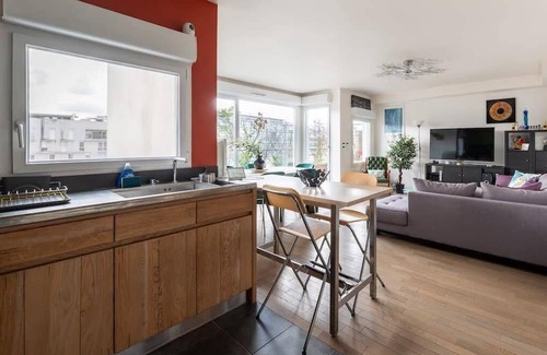 Gare Apartment | Tranquil 3BD Flat w/ Chic Patio—BNF/Olympiades