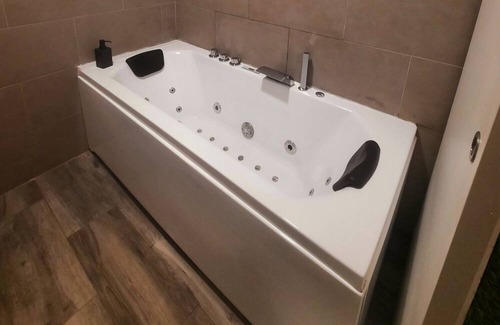 Benicalap Apartment | Special Suite Witch Jacuzzi