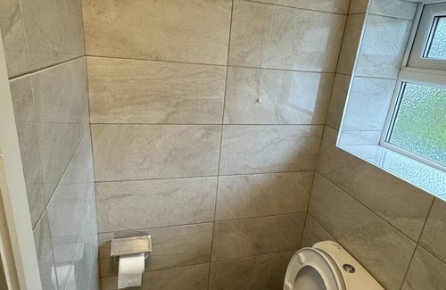 Cathays Apartment | 3-Bedroom Apartment in Cardiff Centre