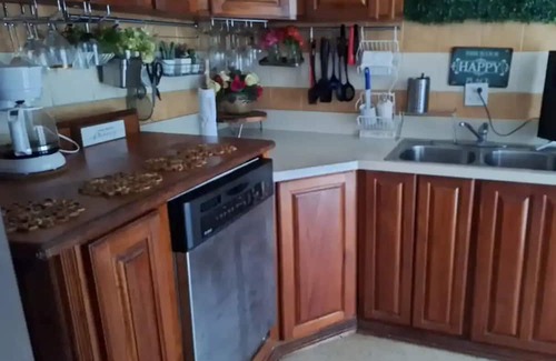 Bouvet Island House | Entire house with pool