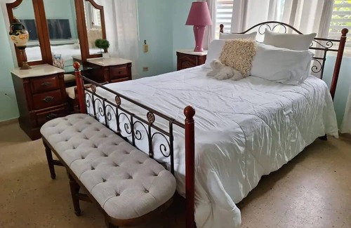 Bouvet Island House | Entire house with pool