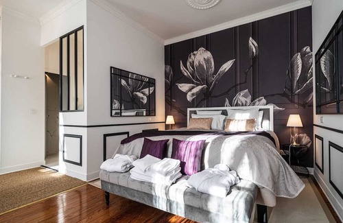 Langon Villa | Homerez - Big villa for 15 ppl. with swimming-pool, sauna, jacuzzi and terrace