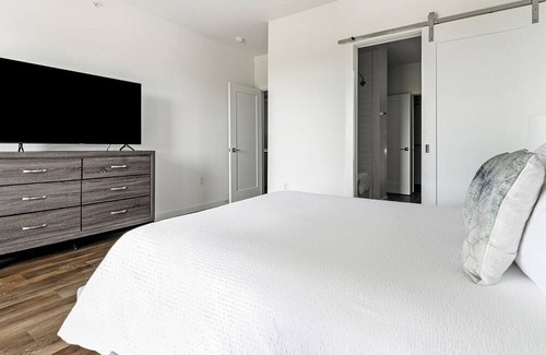 Austin Apartment | Modern Apartment in Prime Location (ID1403X648)
