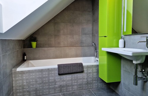 Karlovy Dvory Apartment | CHALET HOUBOVY VRCH cozy apartment in the heart of the countryside