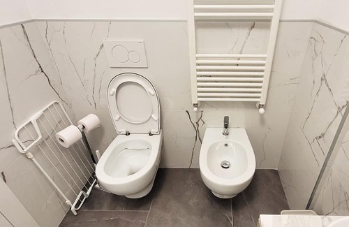 Cremeno House | LA CORTE DI SAN ROCCO - TRE SIGNORI